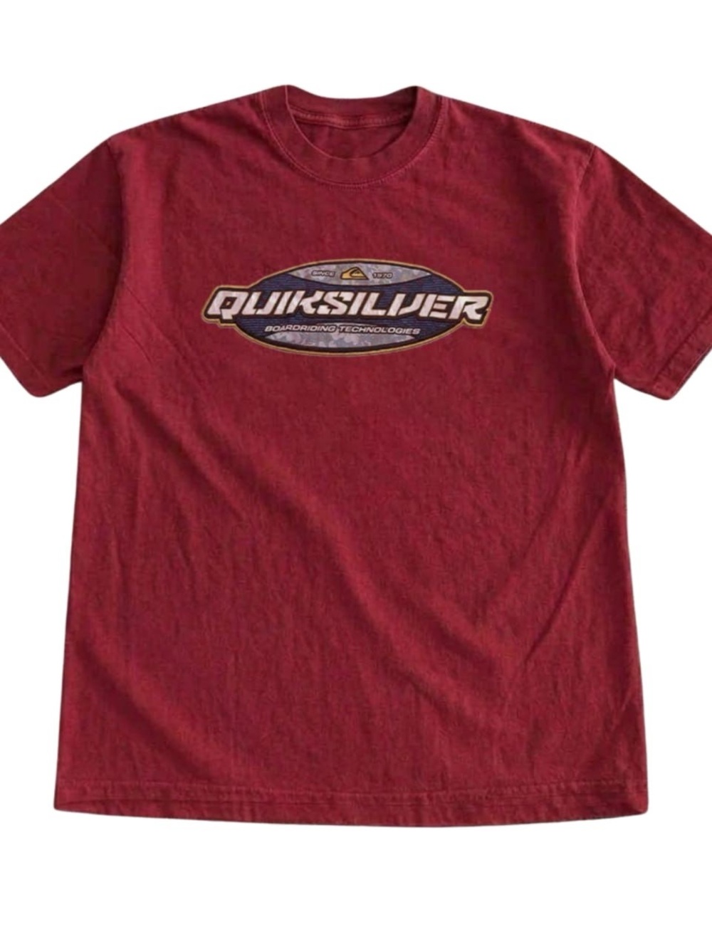 Gildan Short Sleeve Tee with Quiksilver Oval Logo